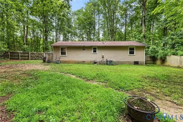 Beaverdam, VA 23015,17055 Annfield RD
