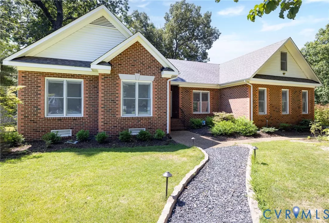 Chester, VA 23831,11207 Arbor Green DR