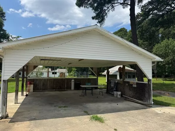Hudgins, VA 23076,2485 Old Ferry RD