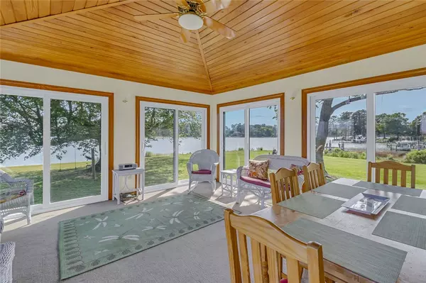 Heathsville, VA 22473,118 Harvey LN