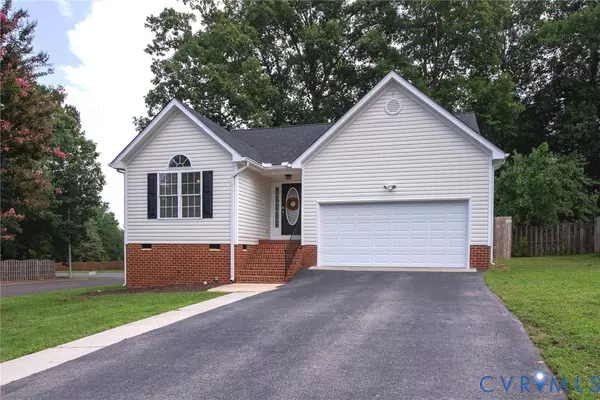7601 Blue Cedar DR, Chesterfield, VA 23832