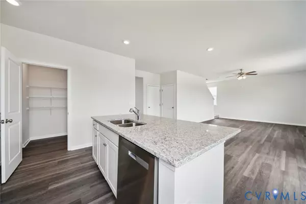 Chester, VA 23237,9528 Fuchsia DR