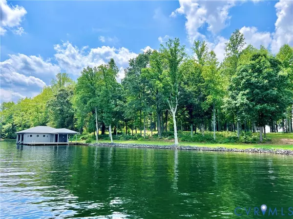 3349 Elk Creek RD, Mineral, VA 23117