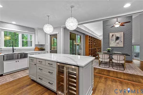 Manakin Sabot, VA 23103,1318 Swift Creek LN