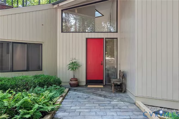 Manakin Sabot, VA 23103,1318 Swift Creek LN