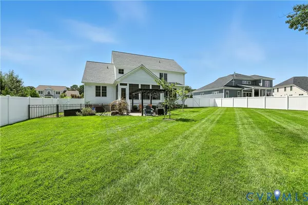 Yorktown, VA 23693,102 Octavia DR