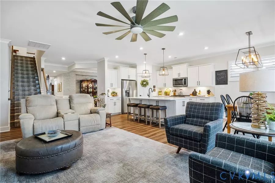 1906 Mainsail LN, Chester, VA 23836