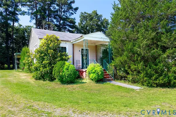 298 Colonial TRL, Surry, VA 23842