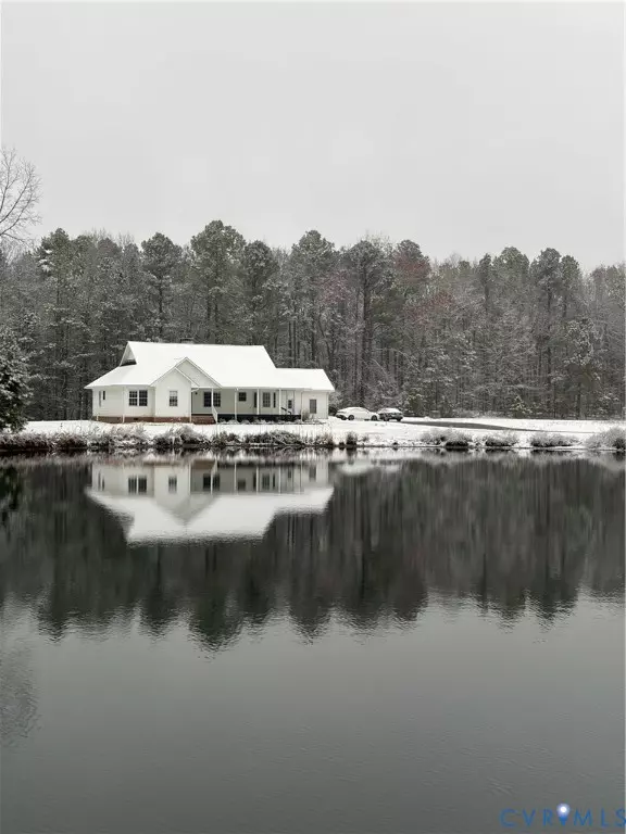 Dolphin, VA 23843,7955 Liberty RD