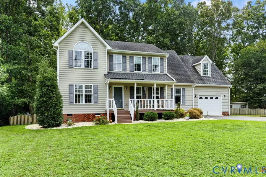 5833 Buckhunt LN, New Kent, VA 23124