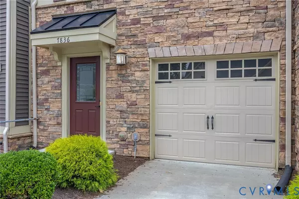 Henrico, VA 23228,7836 Wistar Woods PL