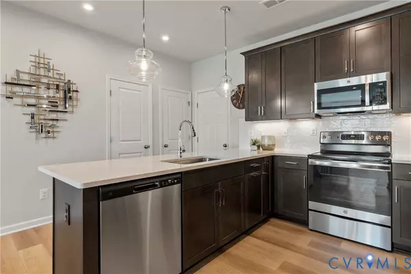 Richmond, VA 23060,656 Brookwood Glen TER #A