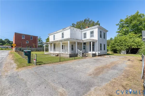 Disputanta, VA 23842,13512 Queen ST