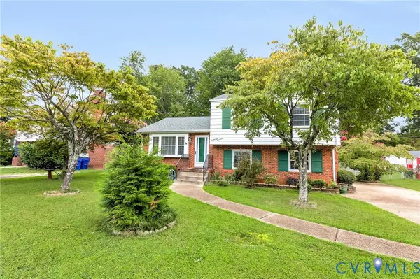 2821 Twain LN, North Chesterfield, VA 23224