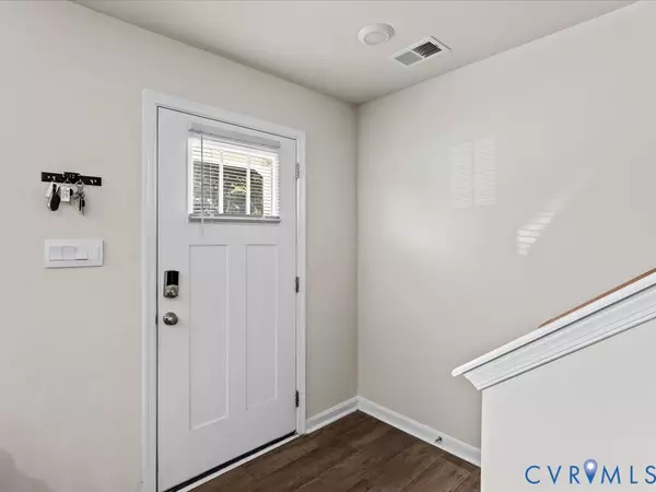 Hopewell, VA 23860,3605 Roselawn TER