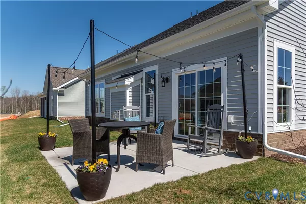 Chester, VA 23831,5001 Stavley RD