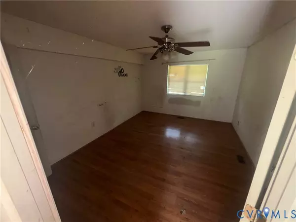 Spring Grove, VA 23881,5153 Laurel Springs RD