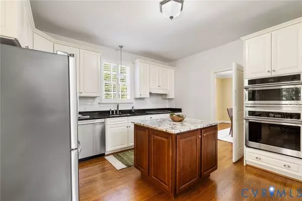 Midlothian, VA 23113,2819 Live Oak LN