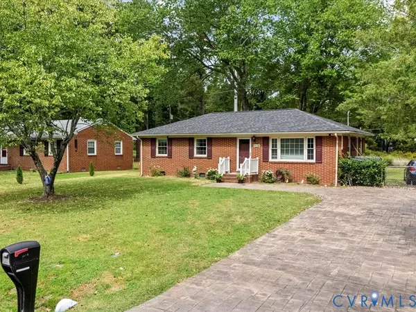 Richmond, VA 23224,4912 Red Oak LN