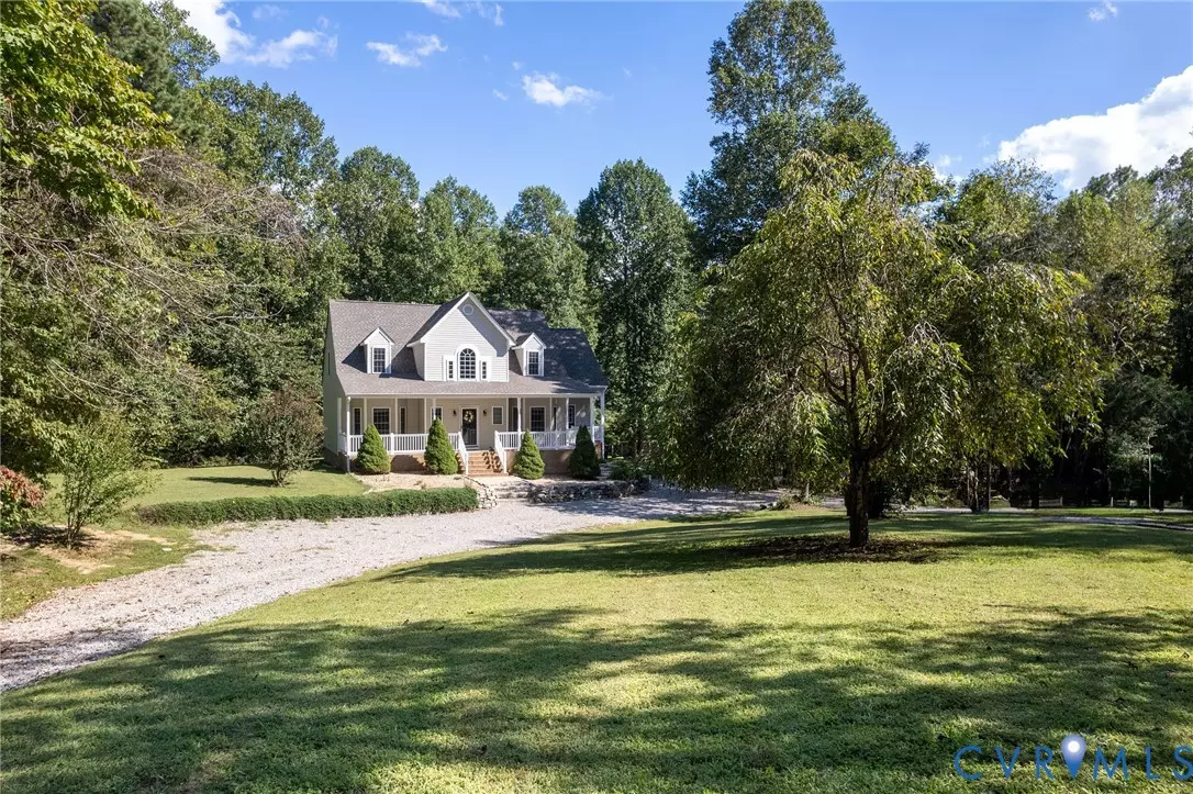 Amelia, VA 23002,7994 Stonewall DR