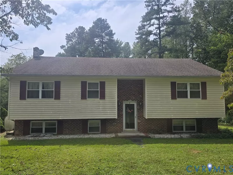 6434 W River RD, Aylett, VA 23009