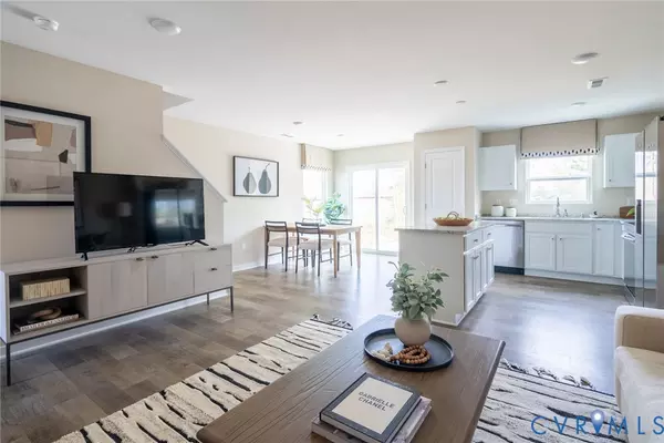 Henrico, VA 23227,920 Encore Autumn LN #B-16