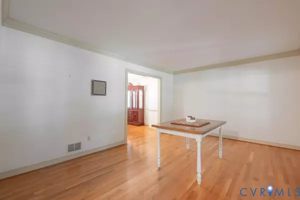 North Chesterfield, VA 23236,11506 Glenmont RD
