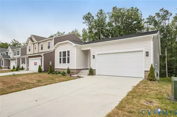 Ladysmith, VA 22546,7106 Braxton CT