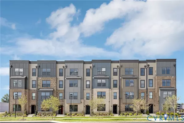 652 Brookwood Glen TER #B, Richmond, VA 23060