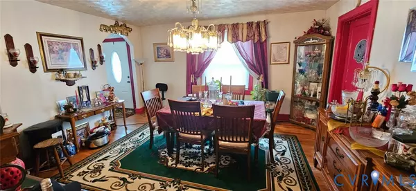 Tappahannock, VA 22560,1025 Sunnyside RD