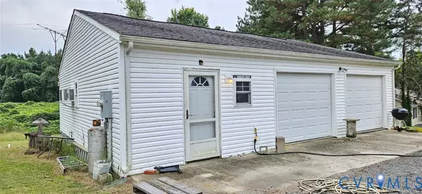 Tappahannock, VA 22560,1025 Sunnyside RD