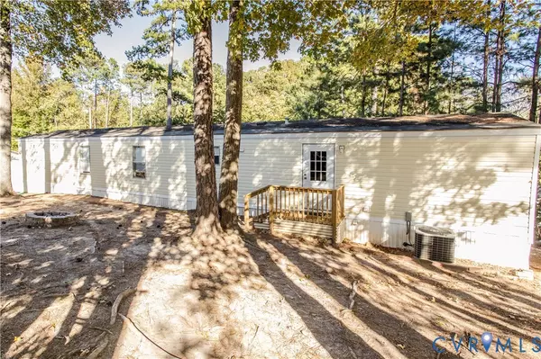 Bracey, VA 23919,163 Chaco TRL