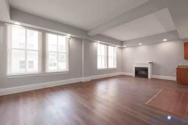 Richmond, VA 23219,6 N 6th ST #U3C