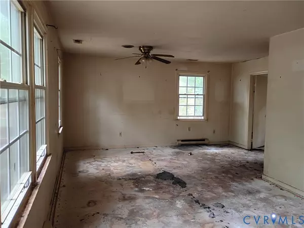 South Chesterfield, VA 23834,19515 Julep CIR