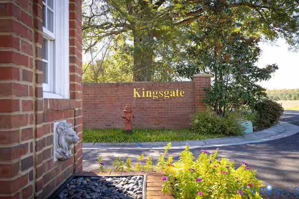 Petersburg, VA 23805,30307 Victoria WAY