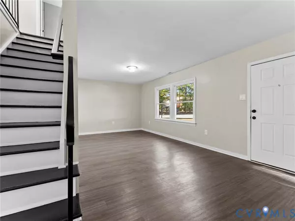 Henrico, VA 23075,403 Acreview DR