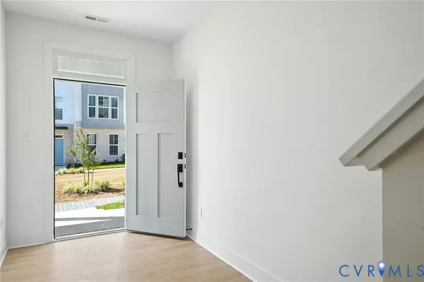 Midlothian, VA 23112,15351 Sunray ALY