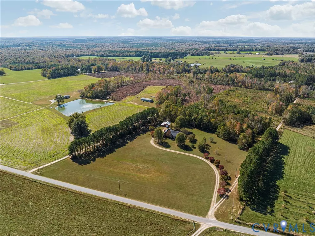 Amelia, VA 23002,12600 Horseshoe LOOP