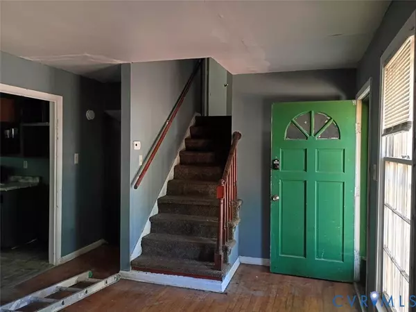 Petersburg, VA 23805,3257 Gordon DR