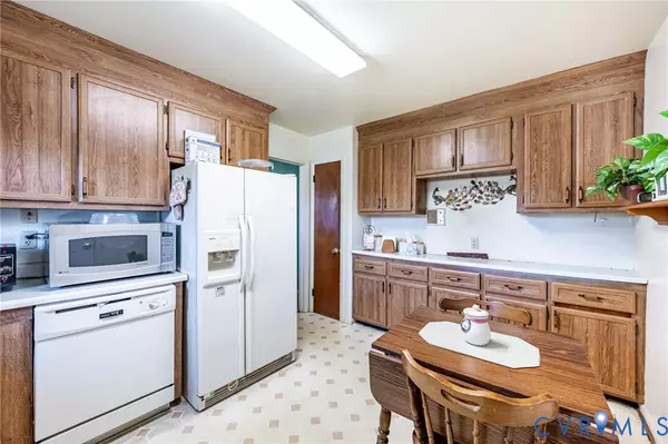 South Chesterfield, VA 23803,3413 Foster AVE