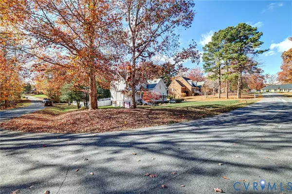 Chesterfield, VA 23236,4320 Sharonridge DR