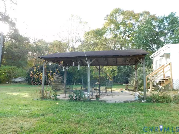 North Chesterfield, VA 23237,9531 Shiloh DR