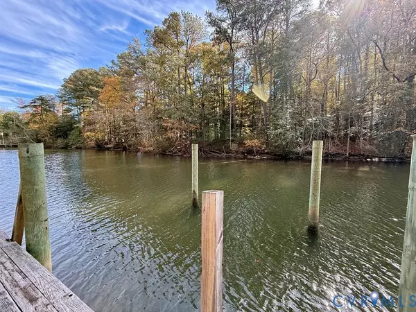 White Stone, VA 22578,351 E Bay Drive