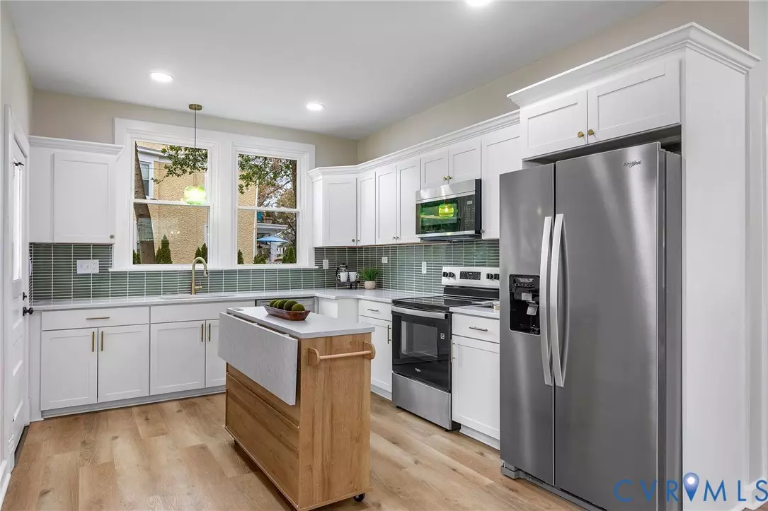 Richmond, VA 23222,3220 Barton AVE