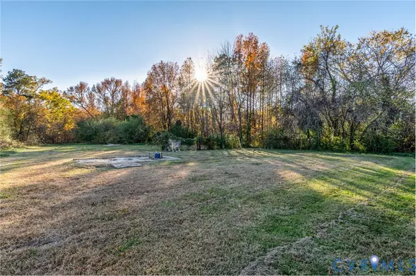 Sandston, VA 23150,1649 Meadow RD