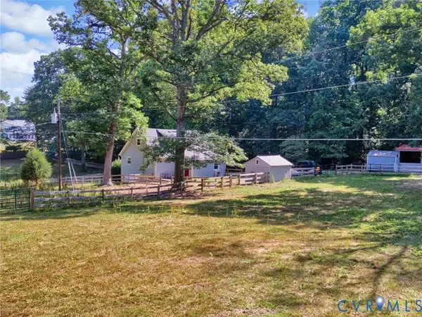 Powhatan, VA 23139,2556 Mountain View RD