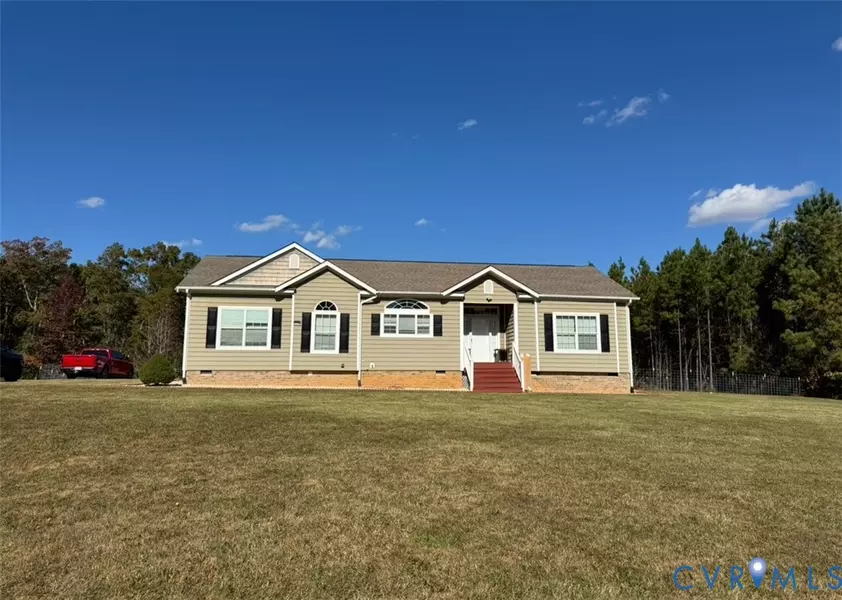 12232 Cedar LN, Ashland, VA 23005