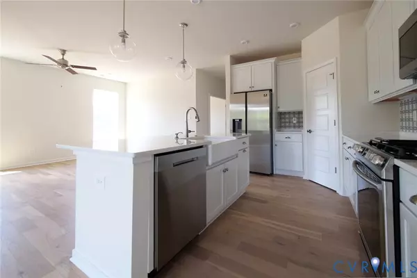 Richmond, VA 23238,9008 Mirage Mews #7-6