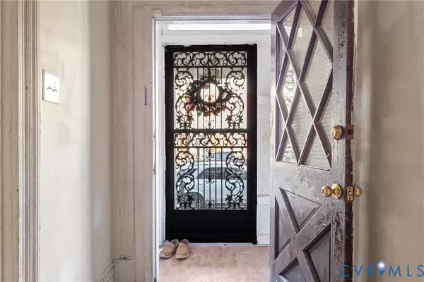 Richmond, VA 23223,3105 E Broad ST