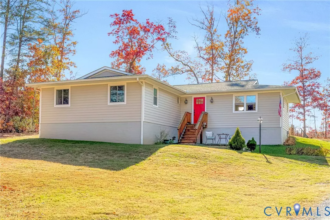 Montpelier, VA 23192,16307 Mountain RD